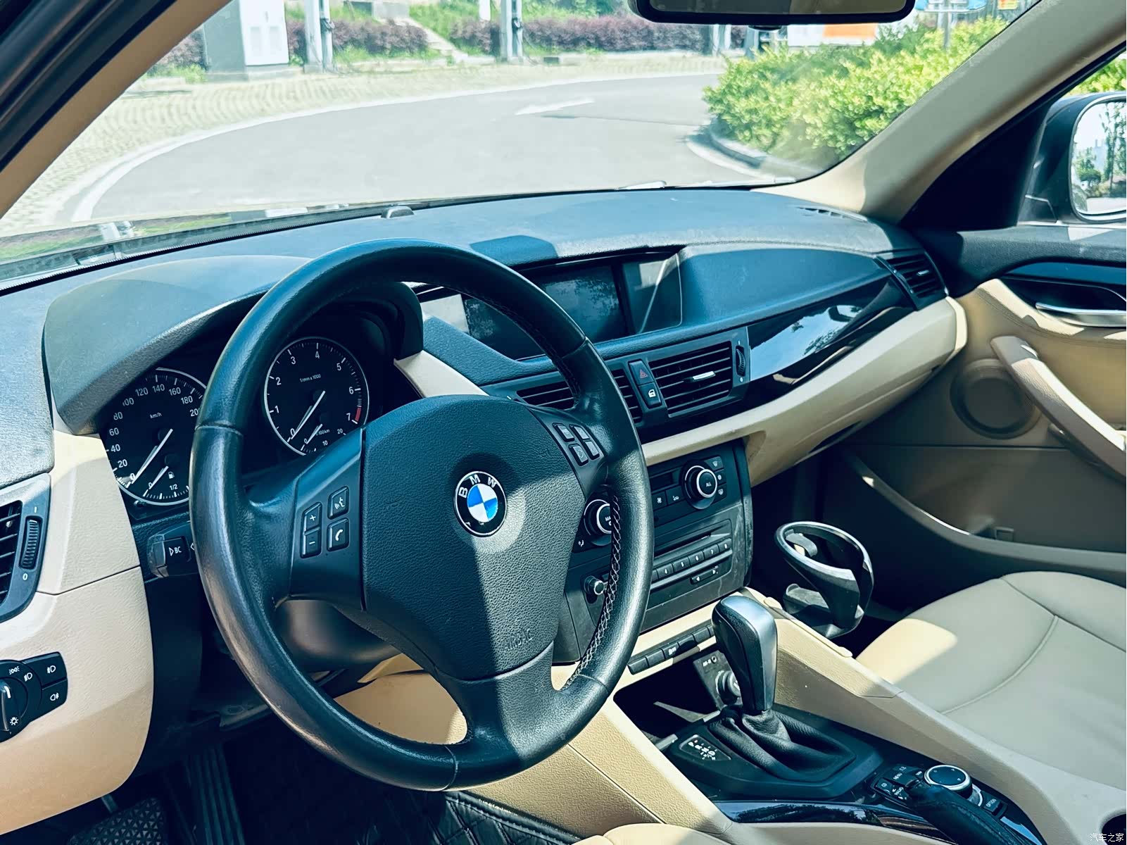 BMW X1, 2012 9