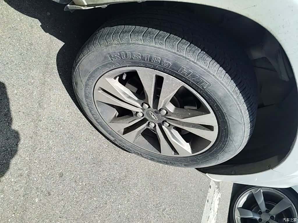 Chery 3, 2015 14