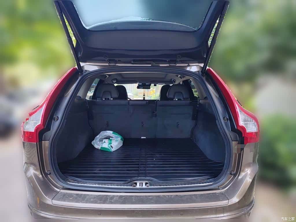 Volvo XC60, 2016 10