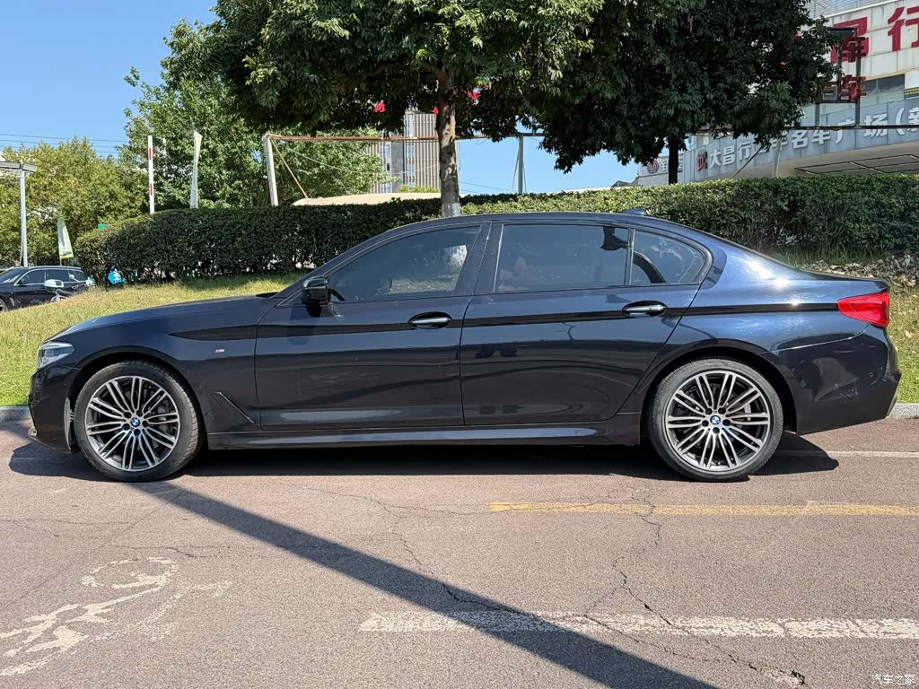 BMW 5 Series, 2018 3