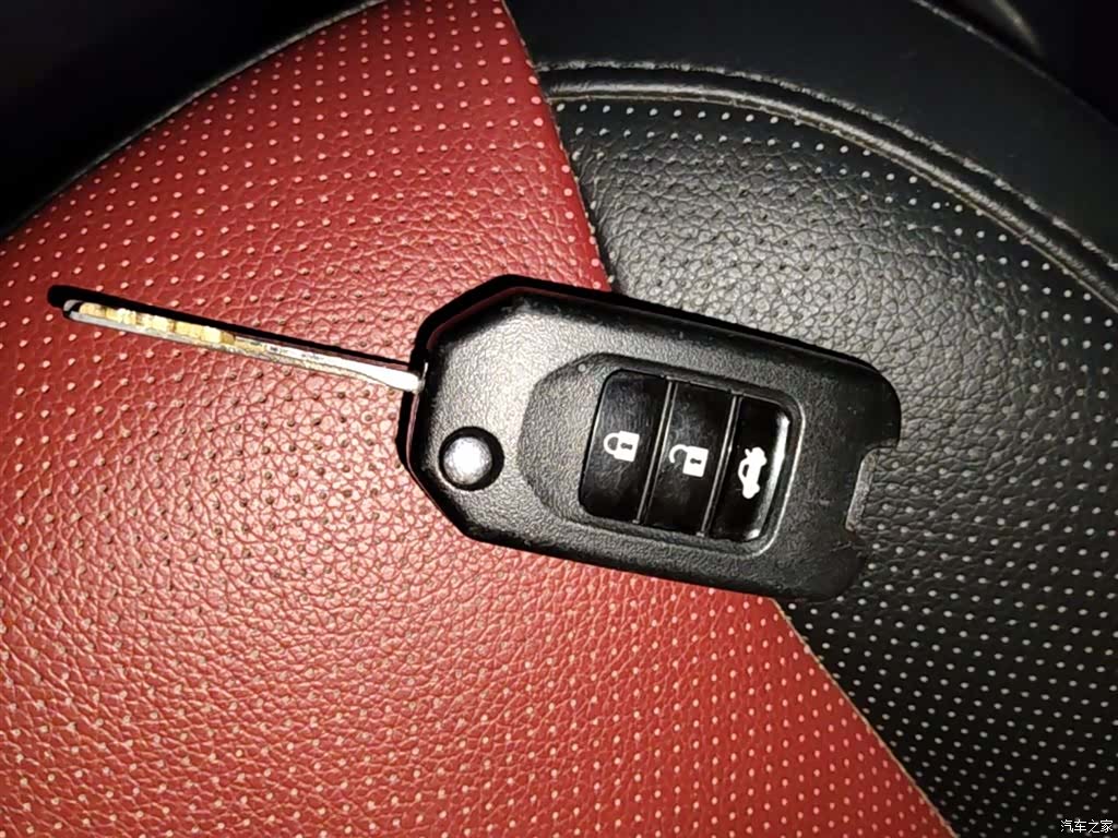 Kia K2, 2016 9