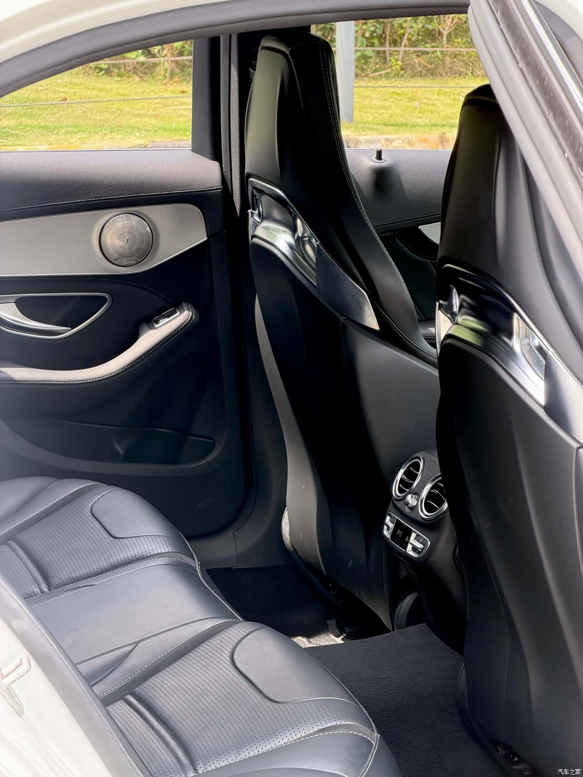 Mercedes-Benz C-Class, 2016 4
