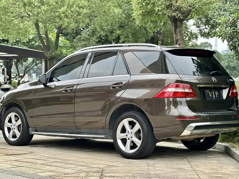 Mercedes-Benz M class