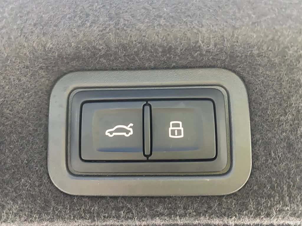Audi A7L, 2023 26