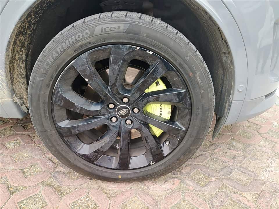 Land Rover Discover sports