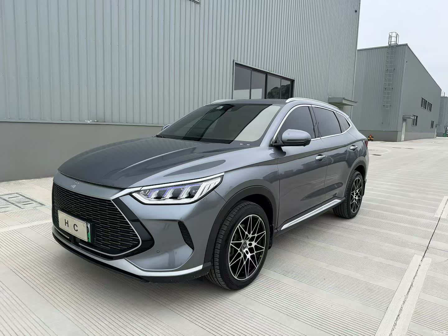 BYD Song, 2022 1