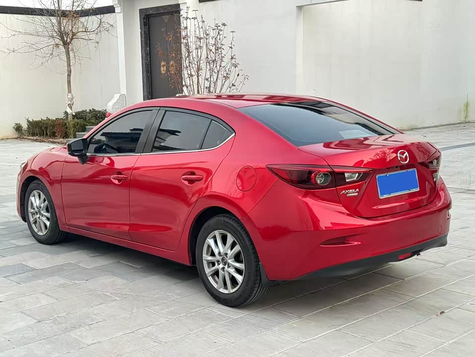 Mazda 3 Angkesaila