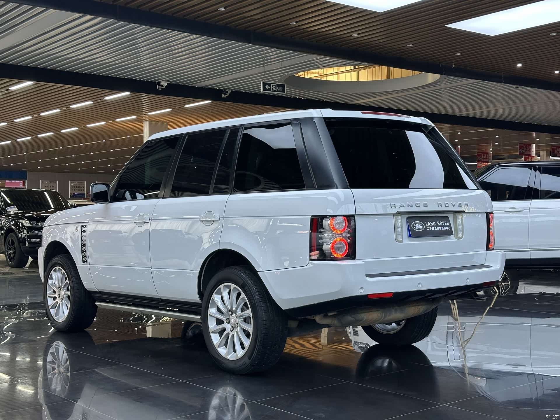 Land Rover Range Rover, 2012 15