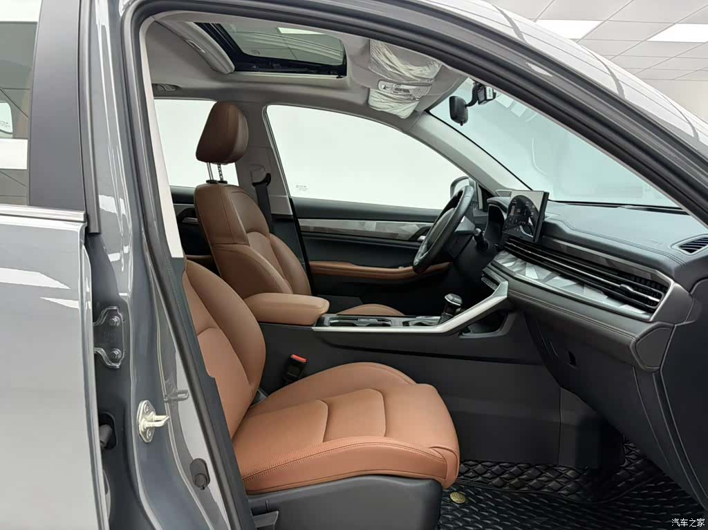 Geely X6, 2022 18