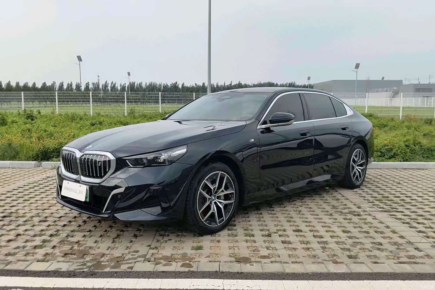 BMW i5, 2025 1