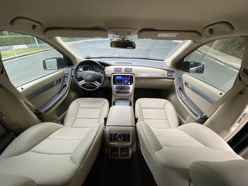 Mercedes-Benz R-class