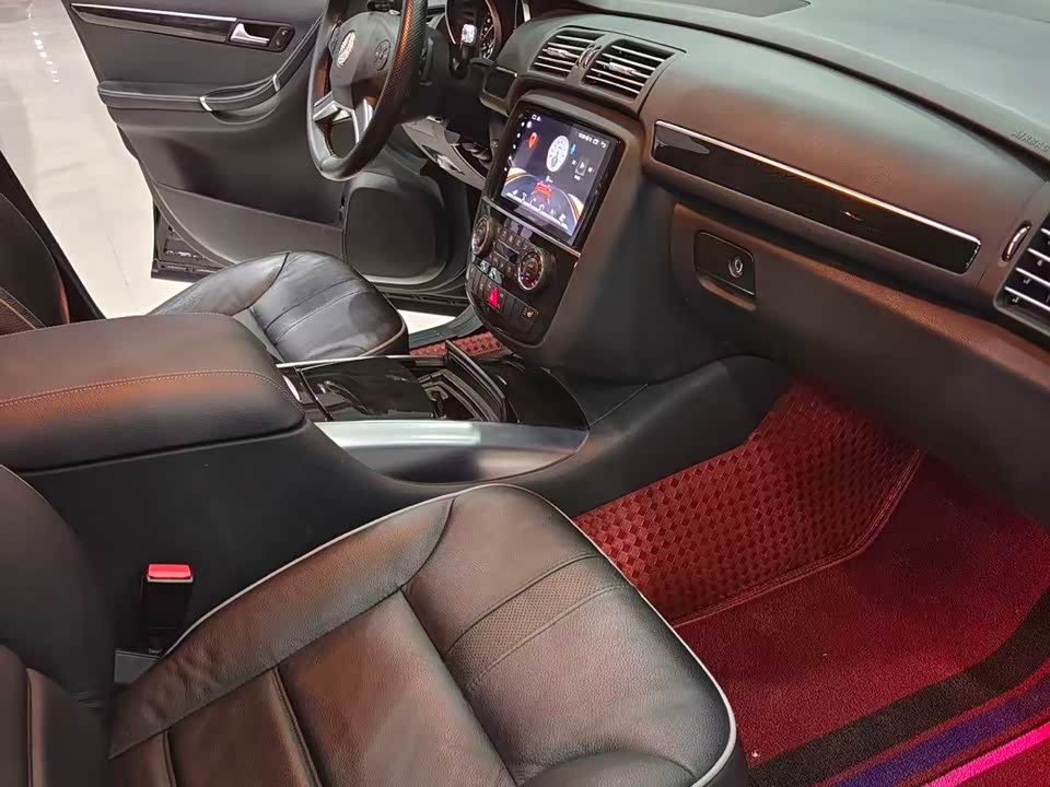 Mercedes-Benz R-class