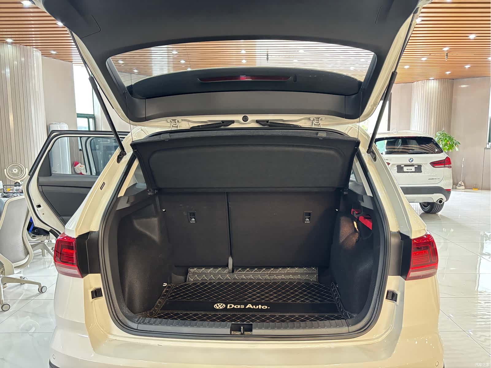 Volkswagen Tharu, 2022 11