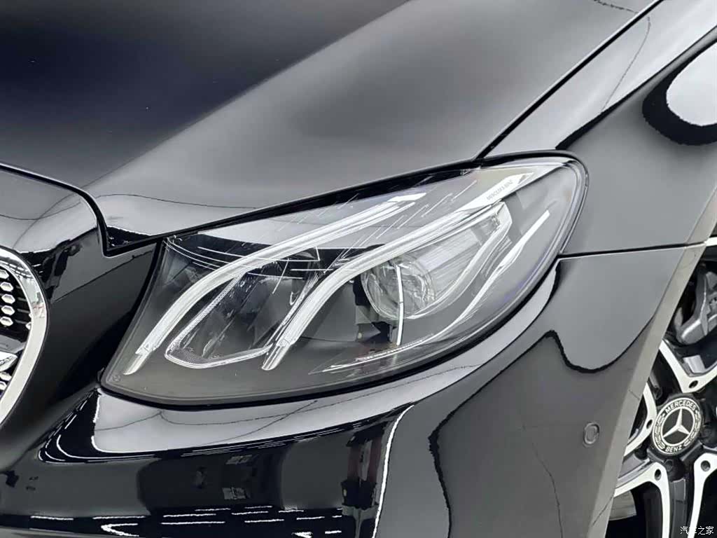 Mercedes-Benz E-Class, 2019 9