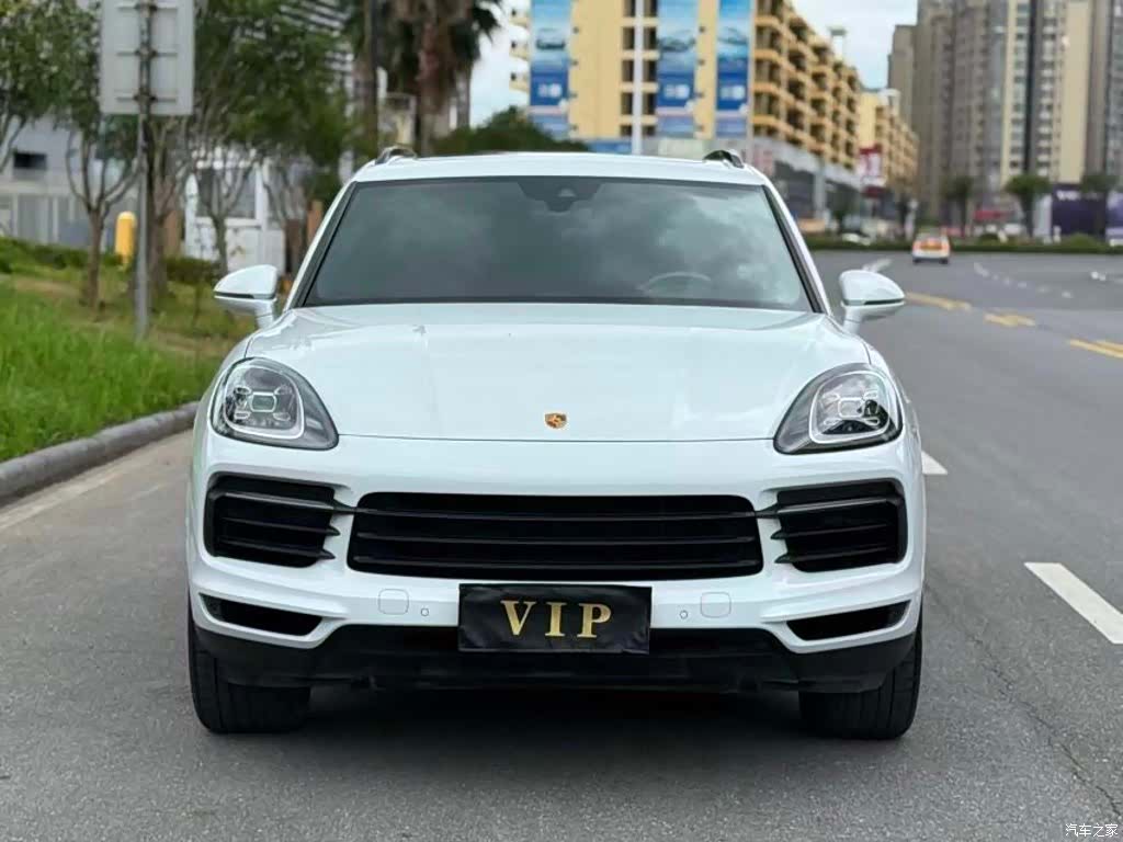 Porsche Cayenne, 2022 2