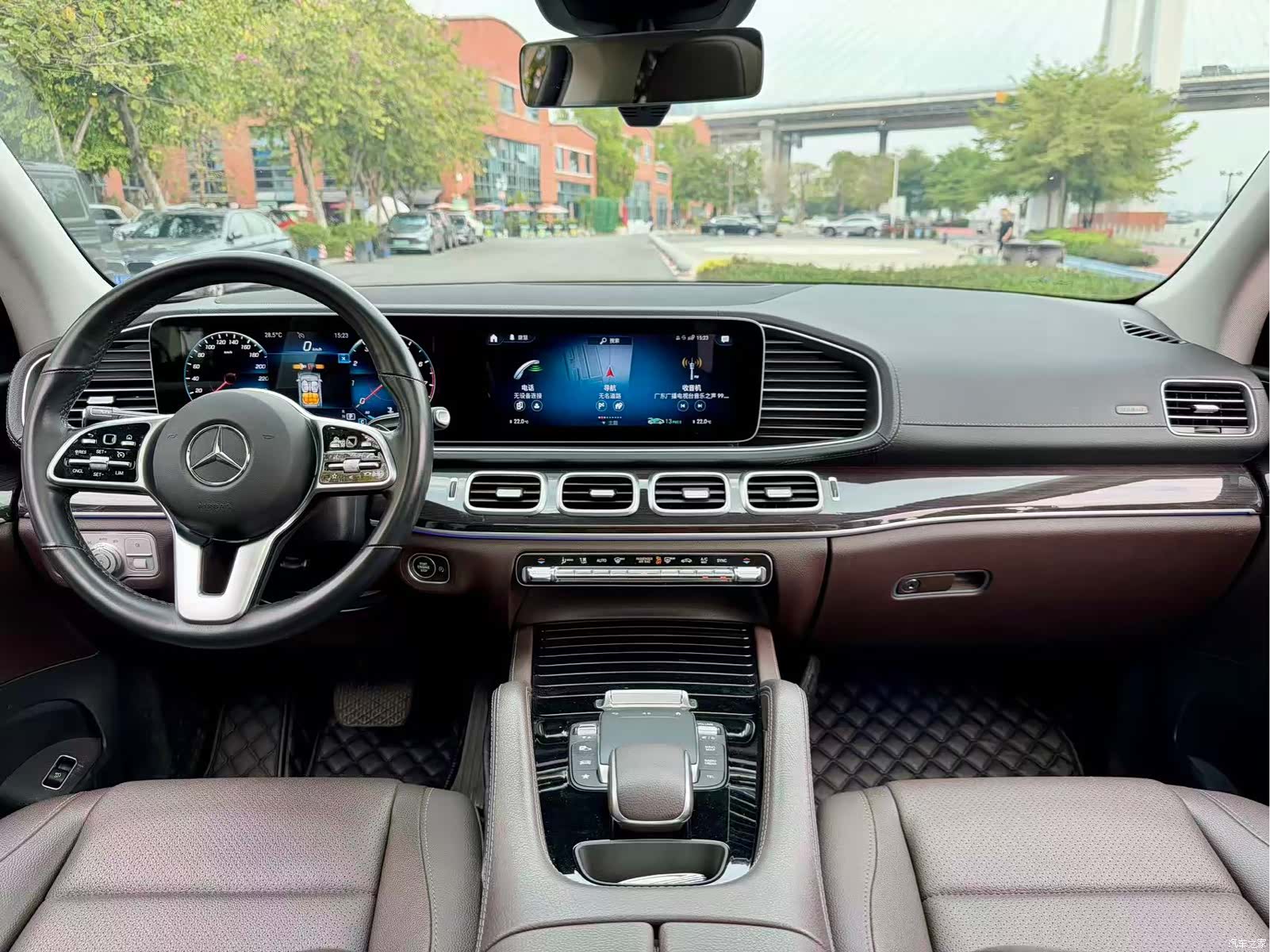 Mercedes-Benz GLE, 2023 12