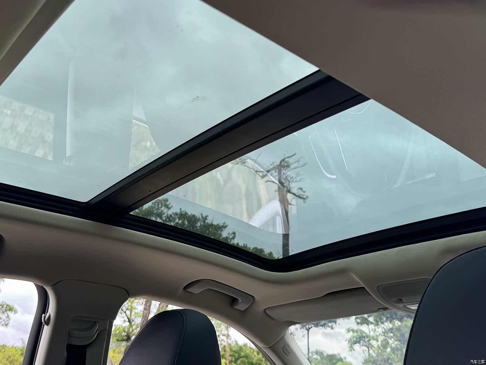 Audi Q3, 2015 26