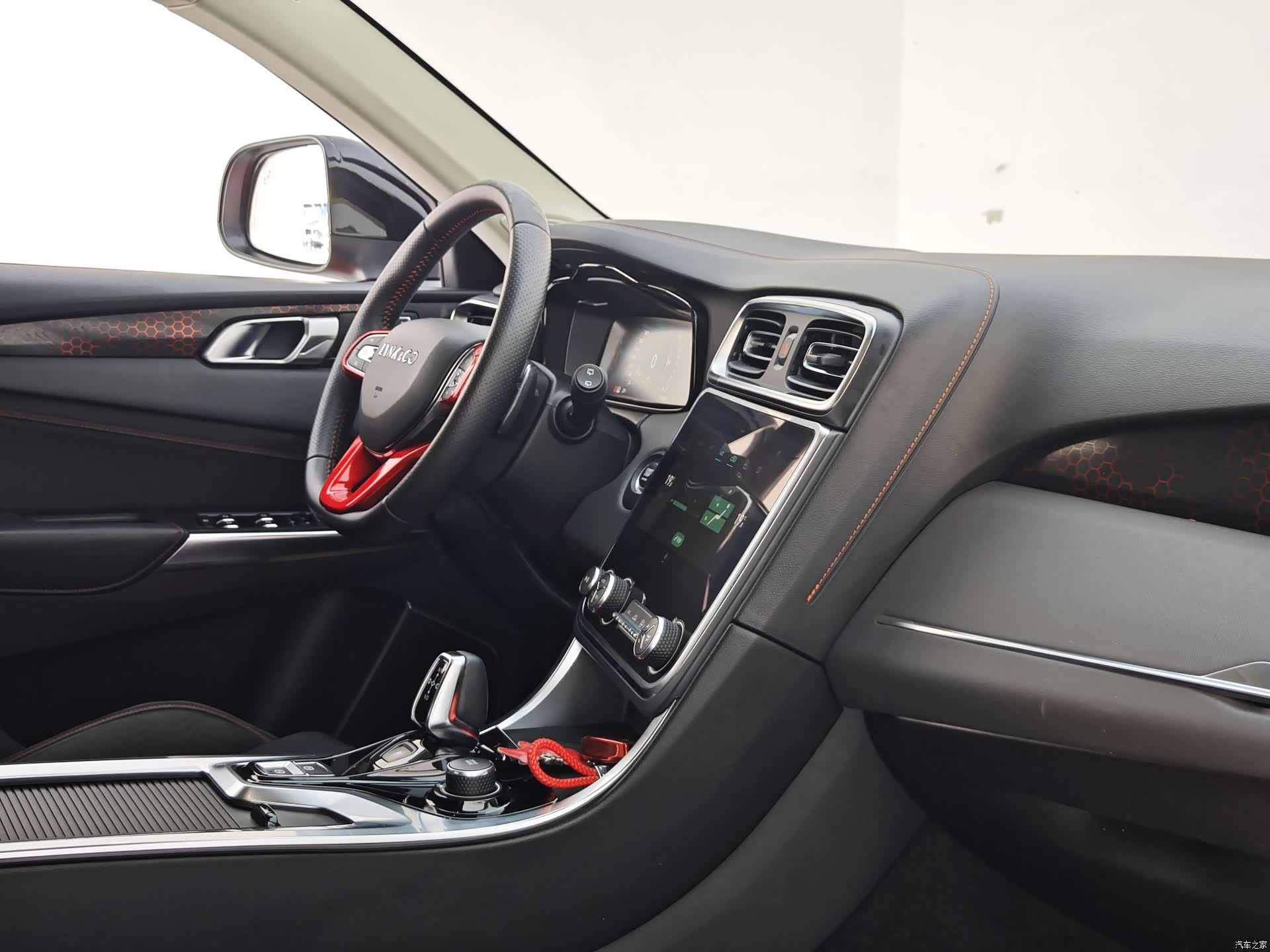 Lynk & Co 01, 2019 11