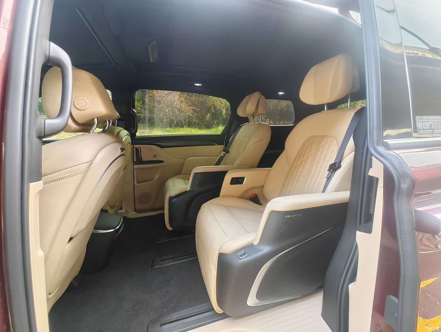 Buick GL8, 2022 все фото