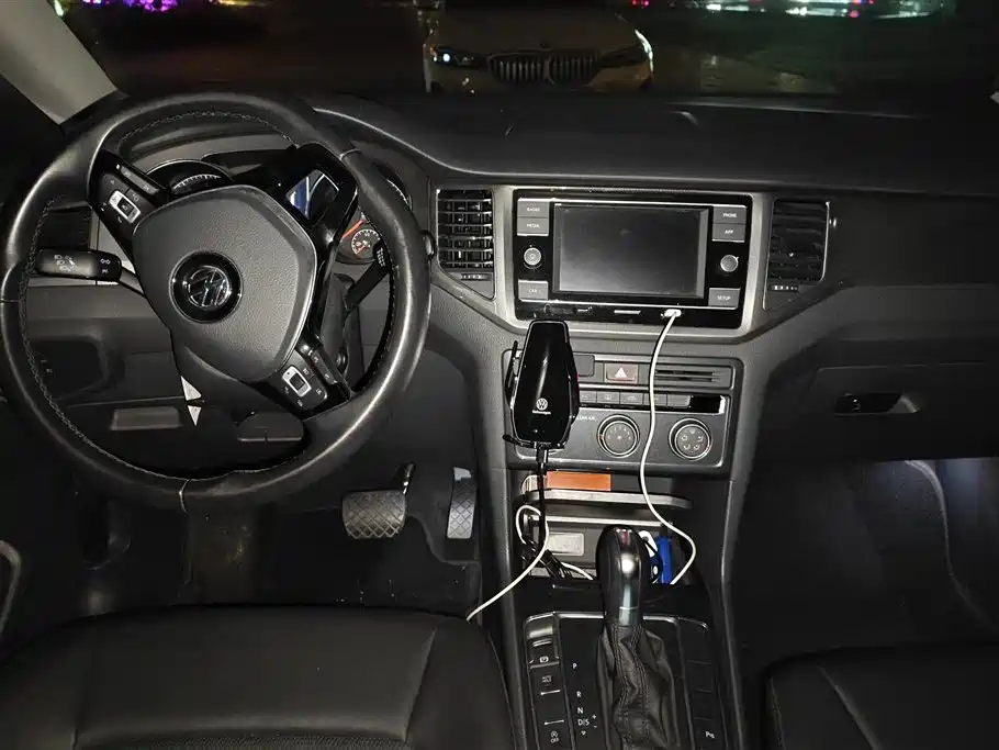 Volkswagen Golf*Jiayu