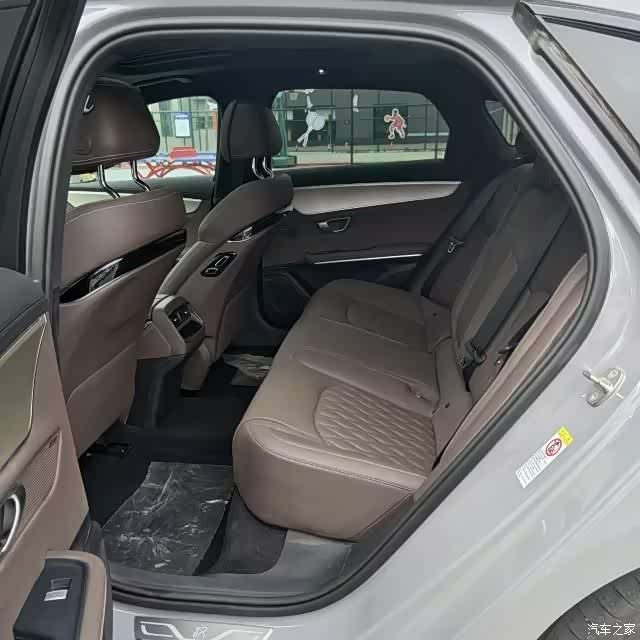 BYD Han, 2025 9