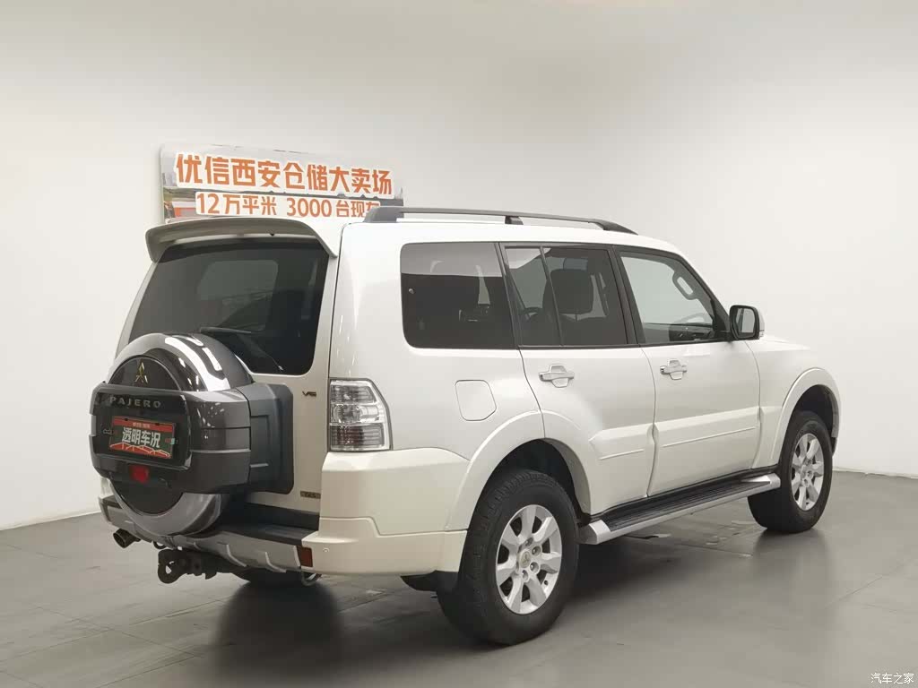Mitsubishi Pajero, 2015 2