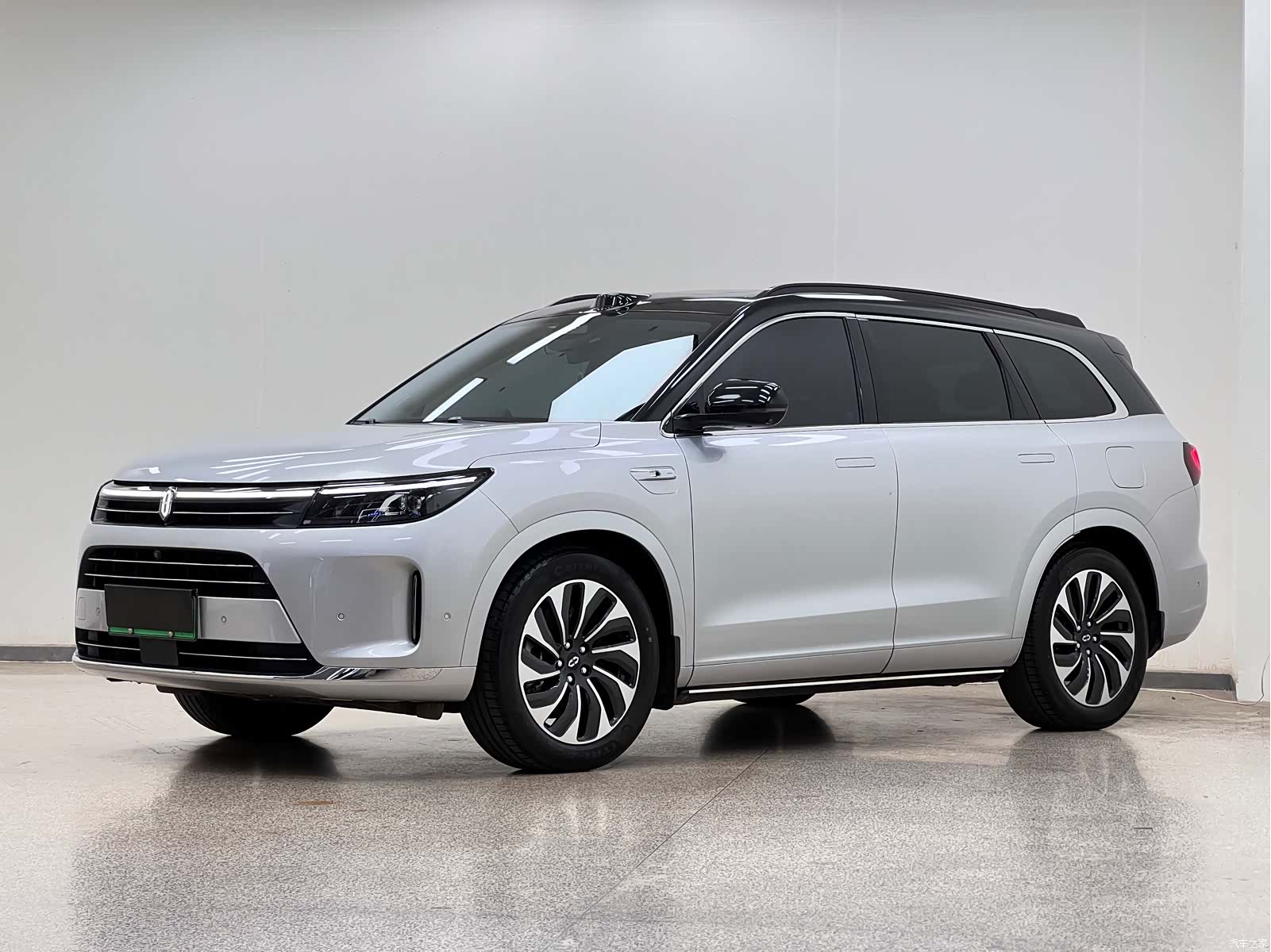AITO M7, 2024 1