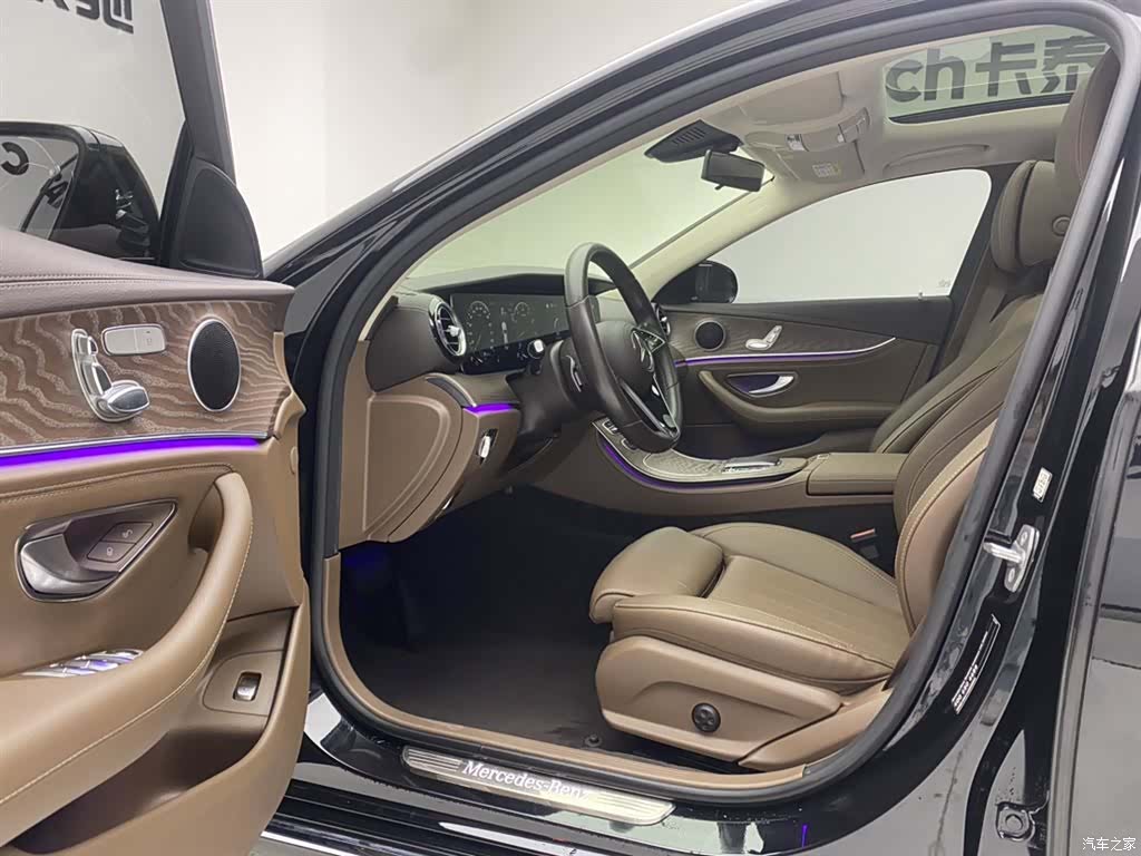 Mercedes-Benz E-Class, 2023 20