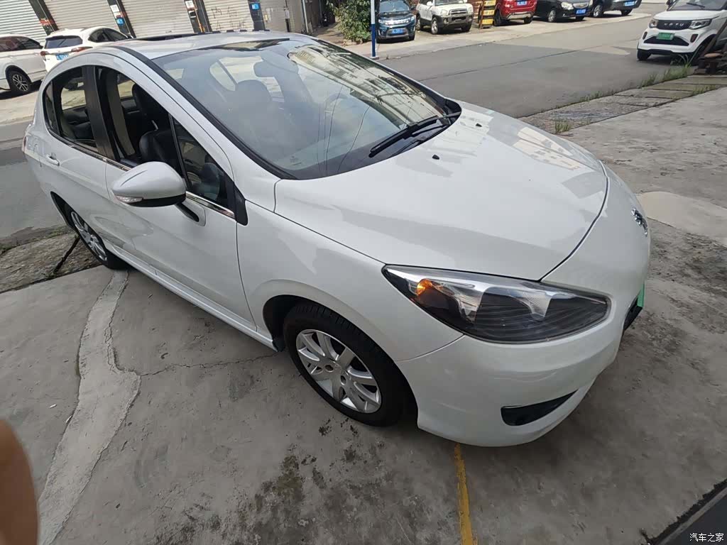 Peugeot 308, 2016 4