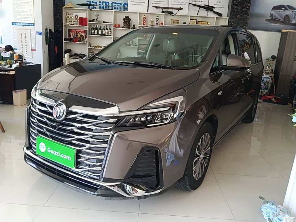 Buick GL8, 2023 1