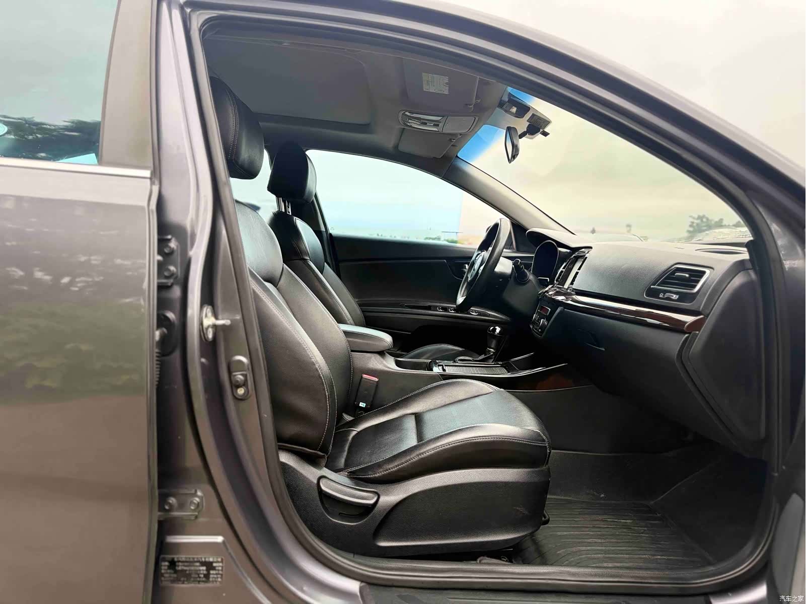 Kia K4, 2015 7