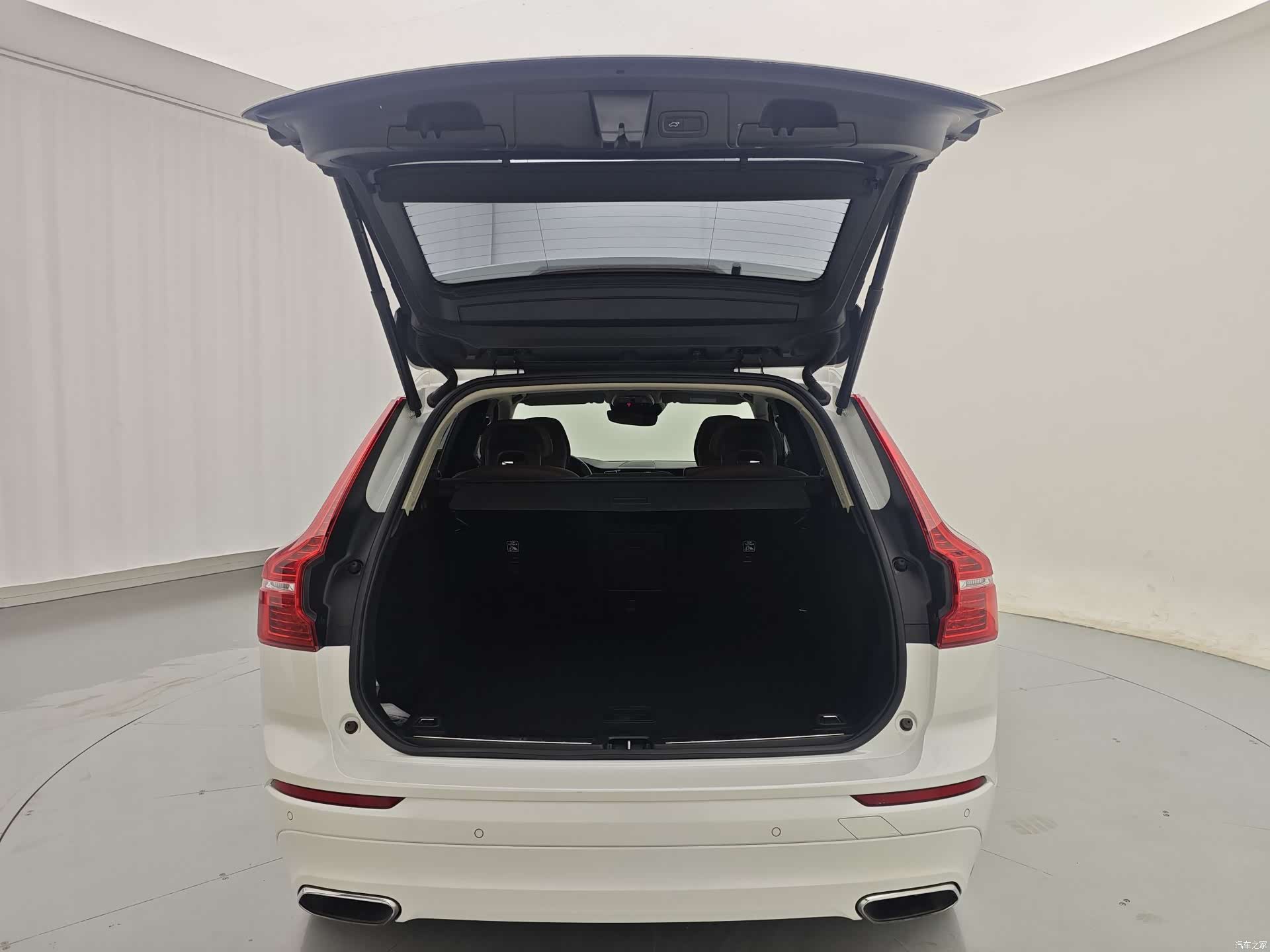 Volvo XC60, 2018 30