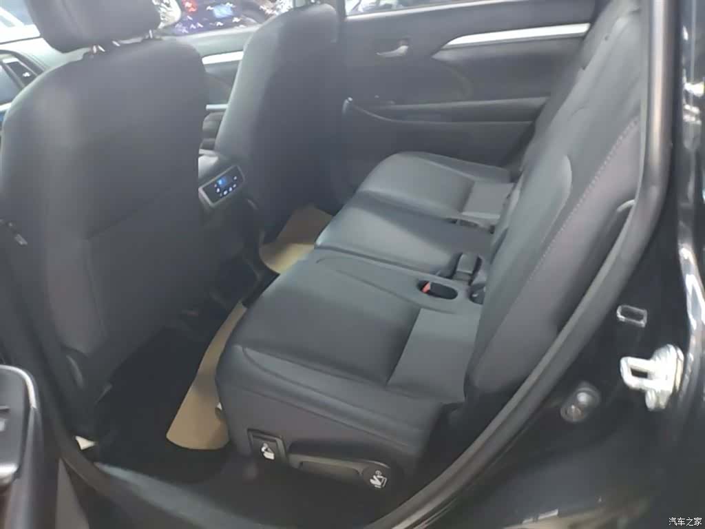 Toyota Highlander, 2019 17