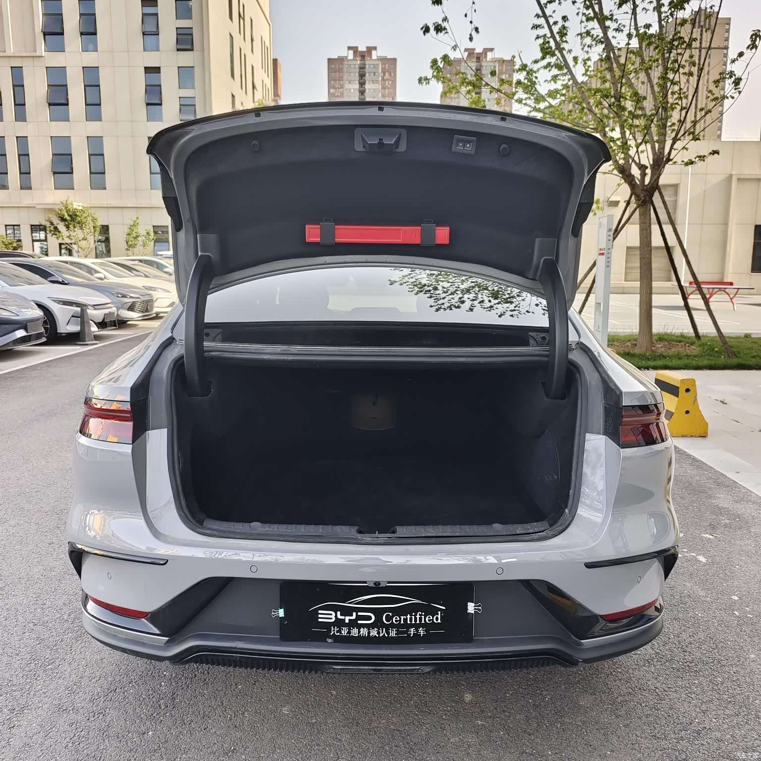 BYD Han, 2025 10