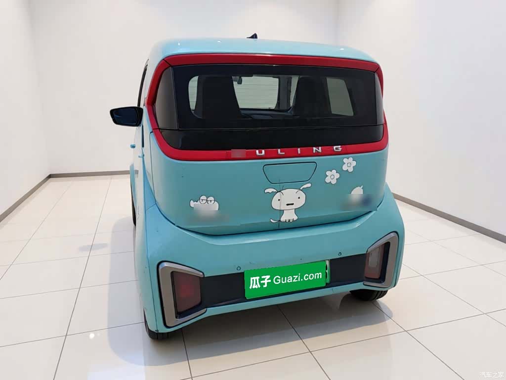 Wuling NanoEV, 2021 все фото
