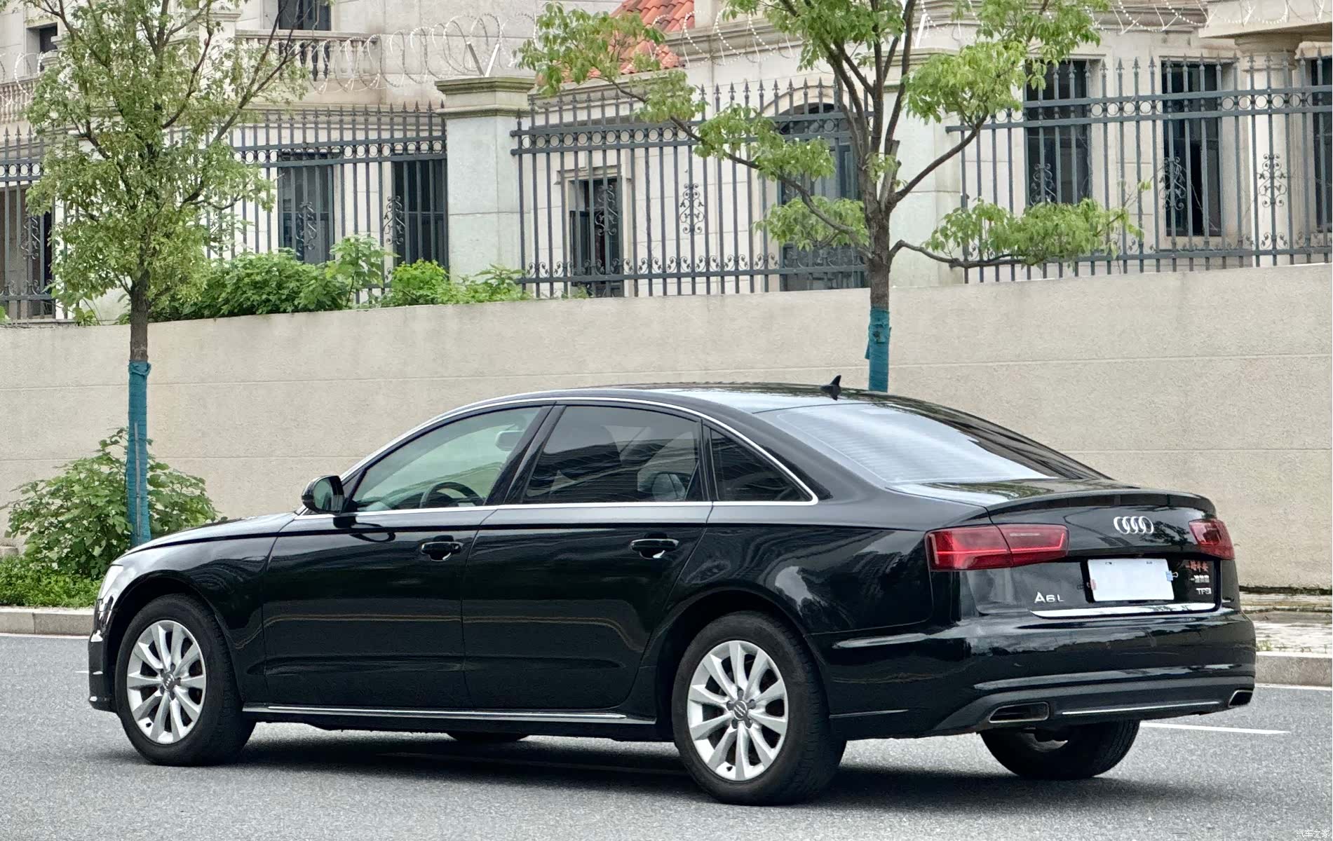 Audi A6L, 2017 все фото