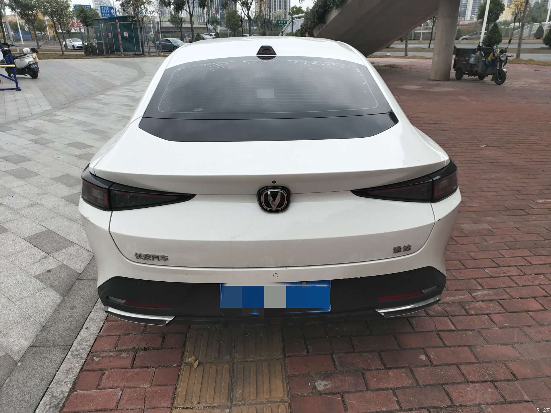 Changan NE, 2023 все фото