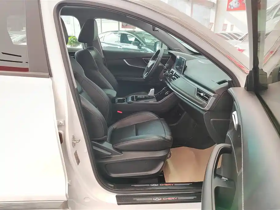 Chery Tiggo 8