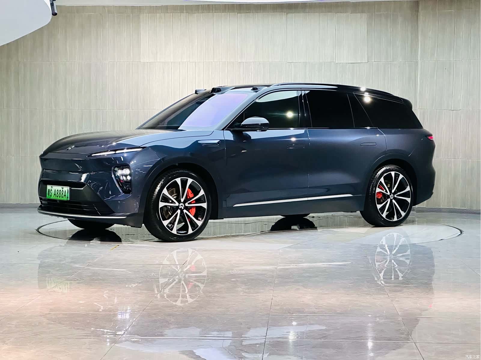 NIO ES8, 2023 1