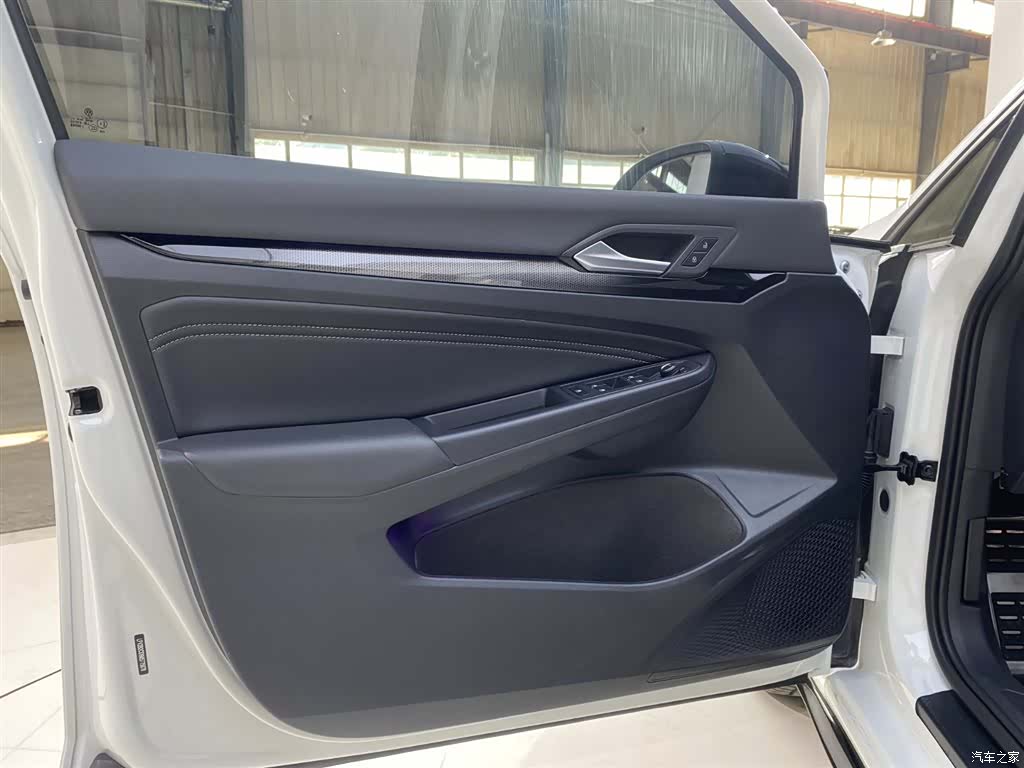 Volkswagen Golf, 2021 8