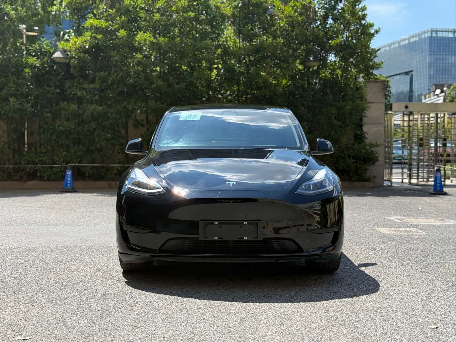 Tesla Model Y, 2022 2
