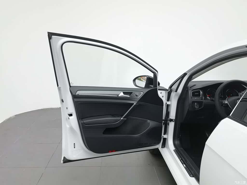 Volkswagen Golf, 2018 8