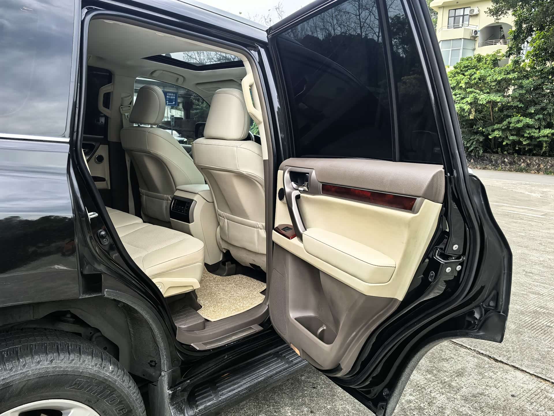 Lexus GX, 2012 16