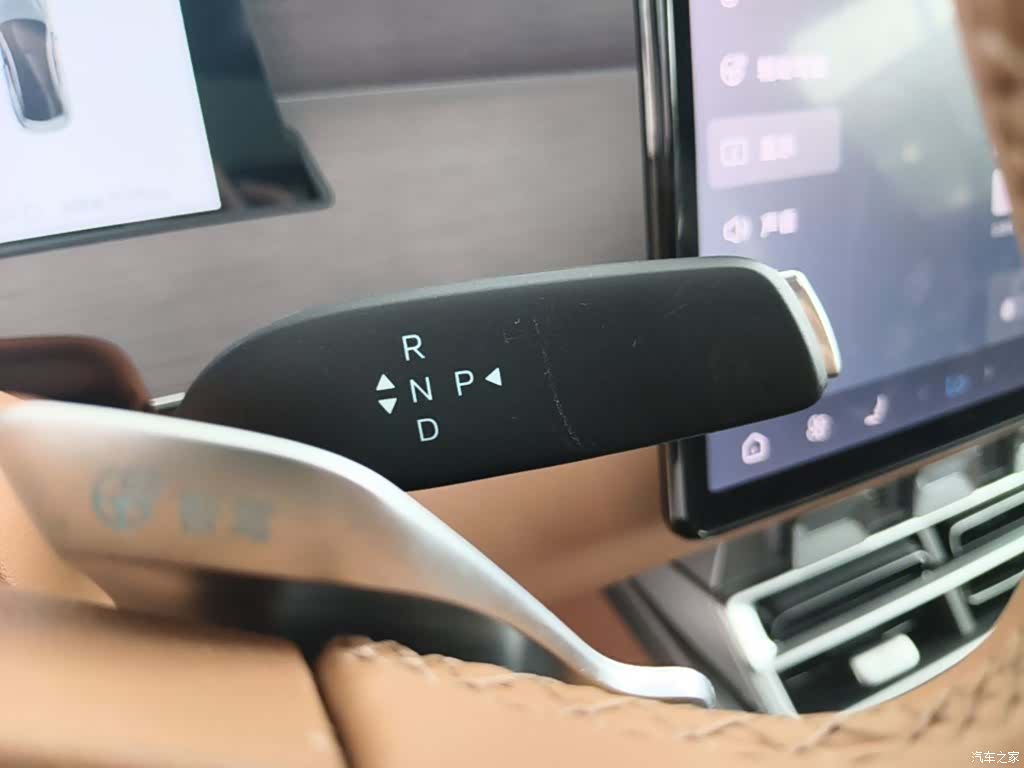 BYD Han, 2025 14