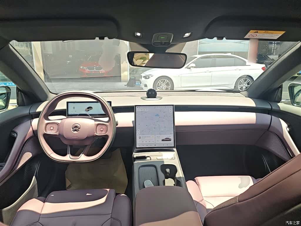 NIO ET5, 2024 10