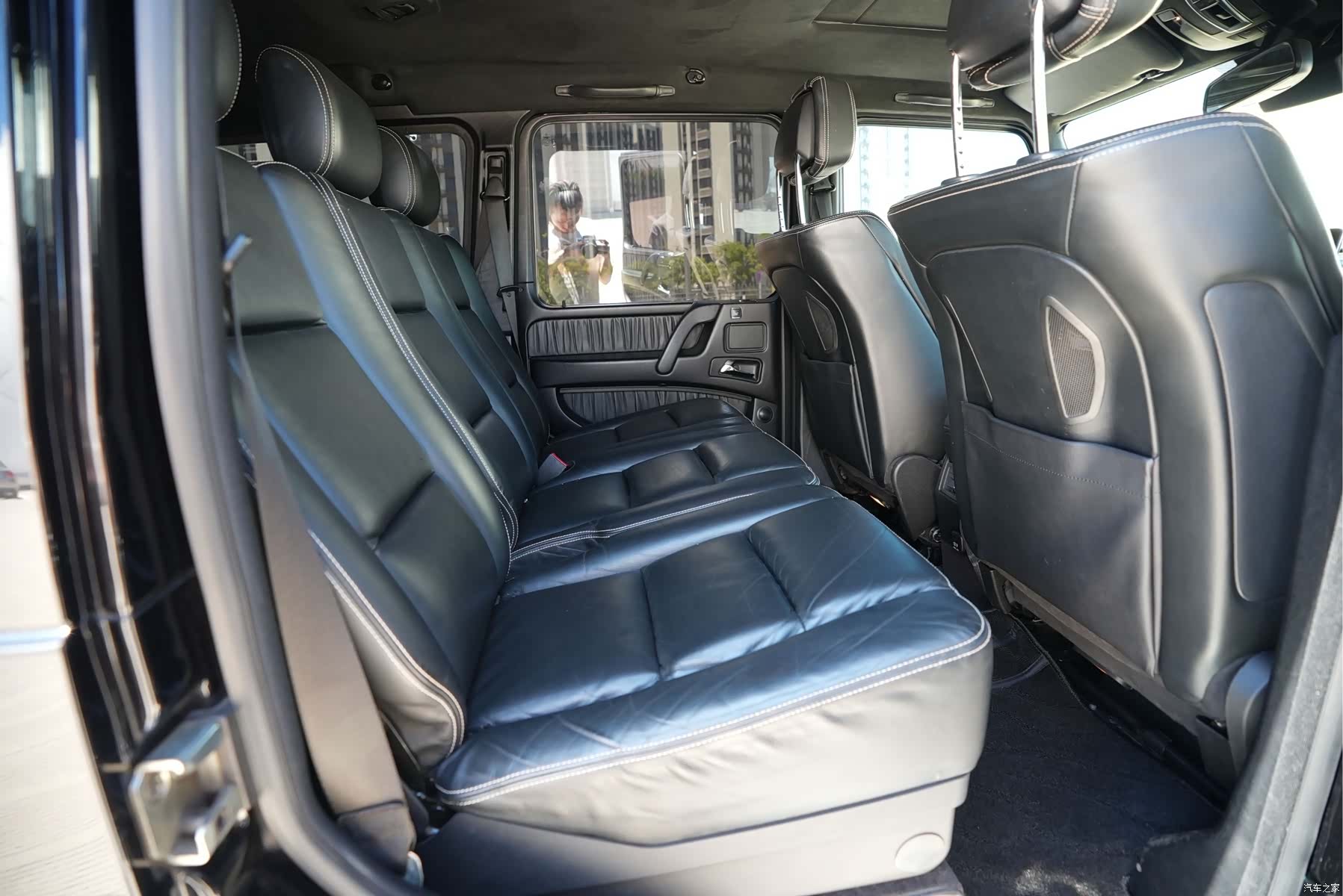 Mercedes-Benz G-Class, 2015 10