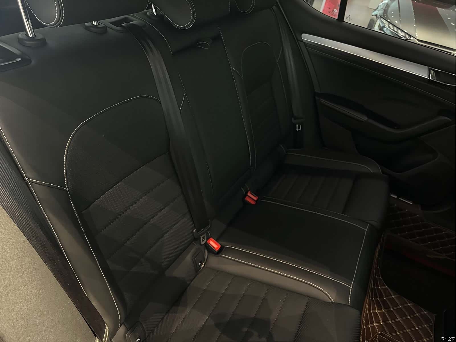 Skoda Superb, 2023 10