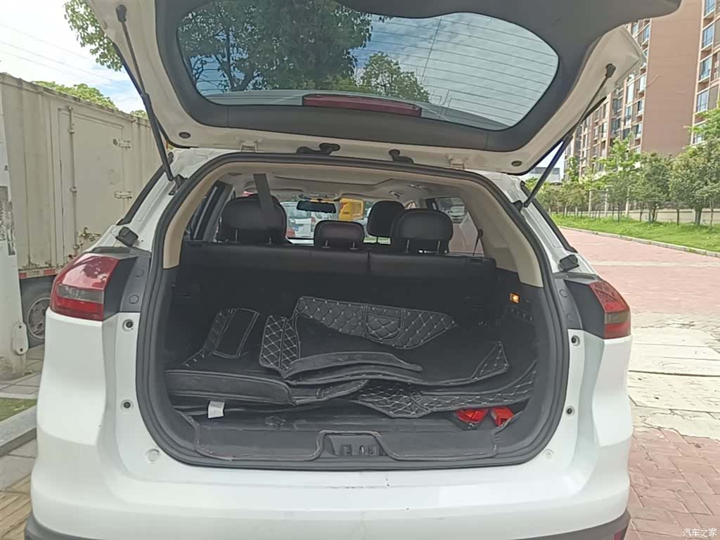 Geely Boyue, 2019 19