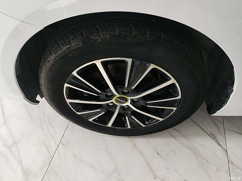 Roewe i5, 2023 23
