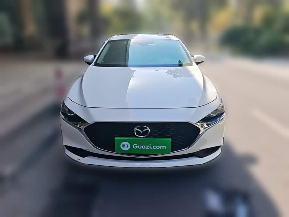 Mazda 3 Angkesaila